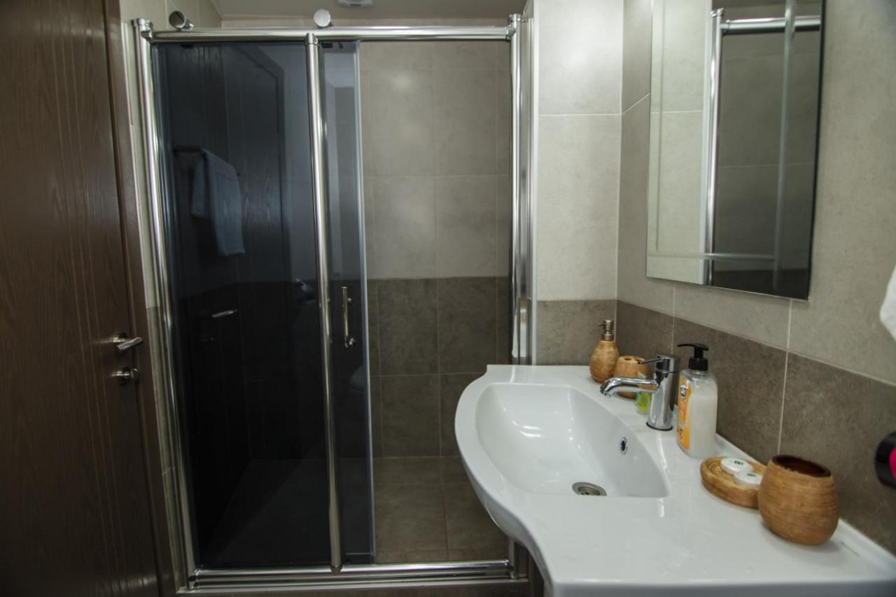 Rezal Plaza Batumi Apartment Екстериор снимка